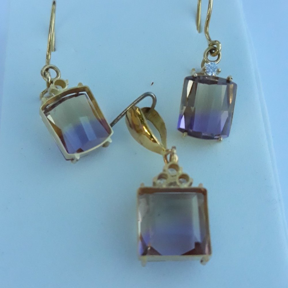 La Bolivianita (Ametrine) Earrings & Pendant Set